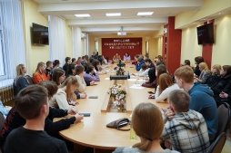 Забота ВятГУ: студентам льготных категорий рассказали о мерах поддержки