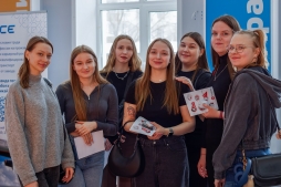 В ВятГУ состоялась Ярмарка вакансий