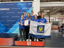 Команда ВятГУ завоевала бронзовые награды на Спартакиаде по плаванию