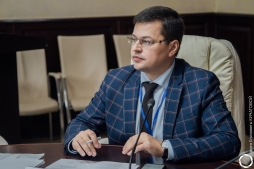 Вятский государственный университет выступил соорганизатором круглого стола для вузов ПФО по актуальной проблеме преподавания курса «Основы российской государственности»