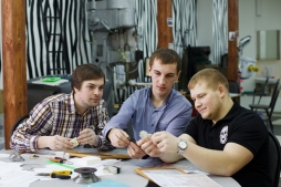 Студентам Факультета автоматизации машиностроения предложили работу в северной столице