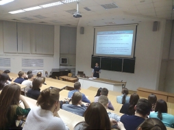 Студенты ВятГУ встретились с представителем Управления Федеральной антимонопольной службы по Кировской области