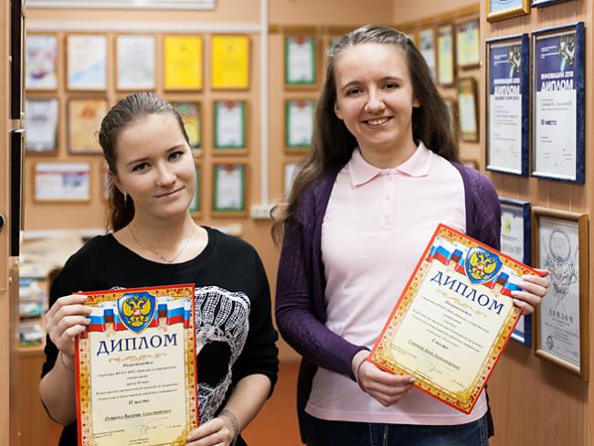 Хорошо жили раньше. Мемы про раньше и сейчас. Вятгу плешкова. Раньше было лучше во теперь ништяк. Конкурс раньше лучше.