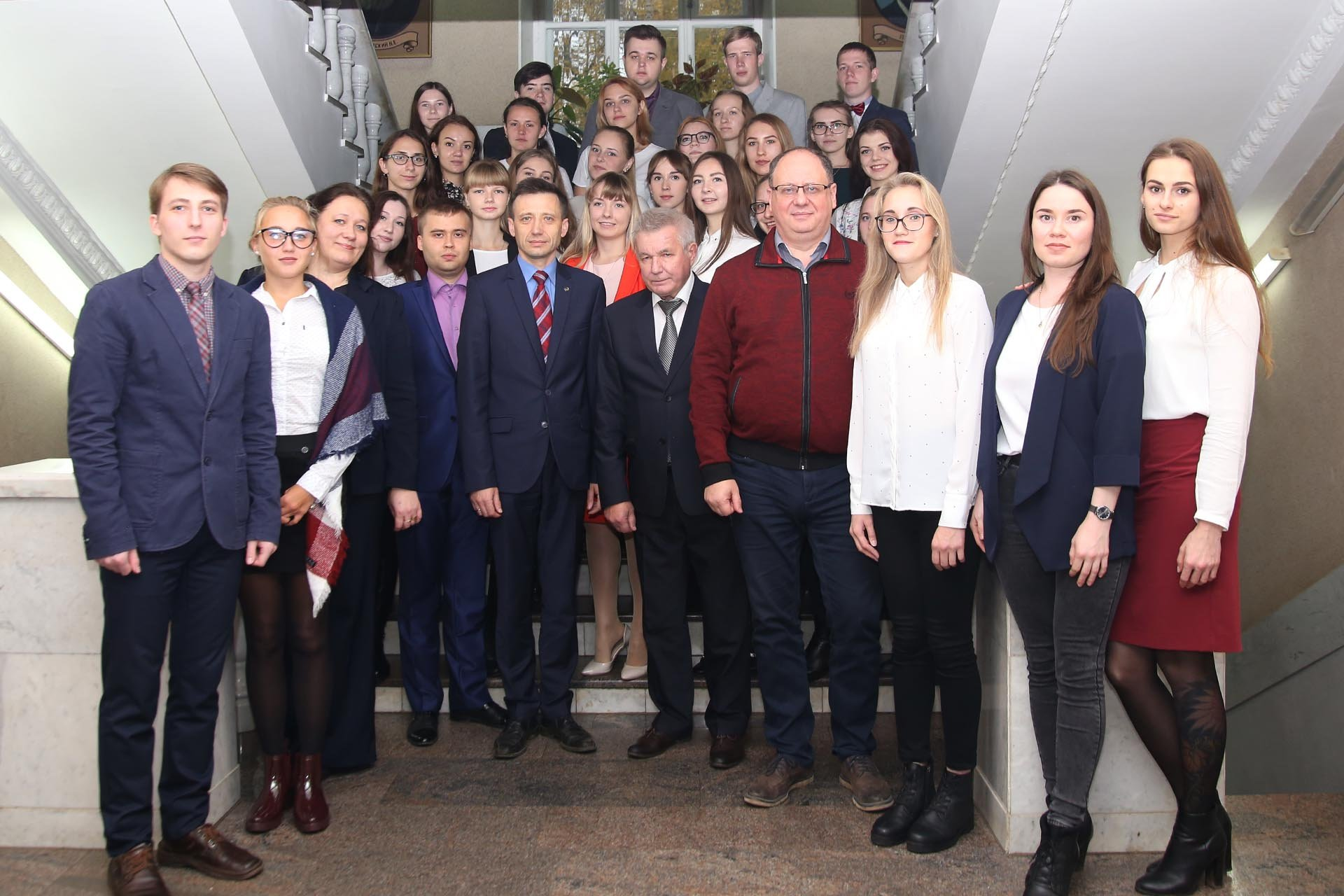Ректоры кировских вузов поздравили слушателей МАГУ с началом нового учебного года