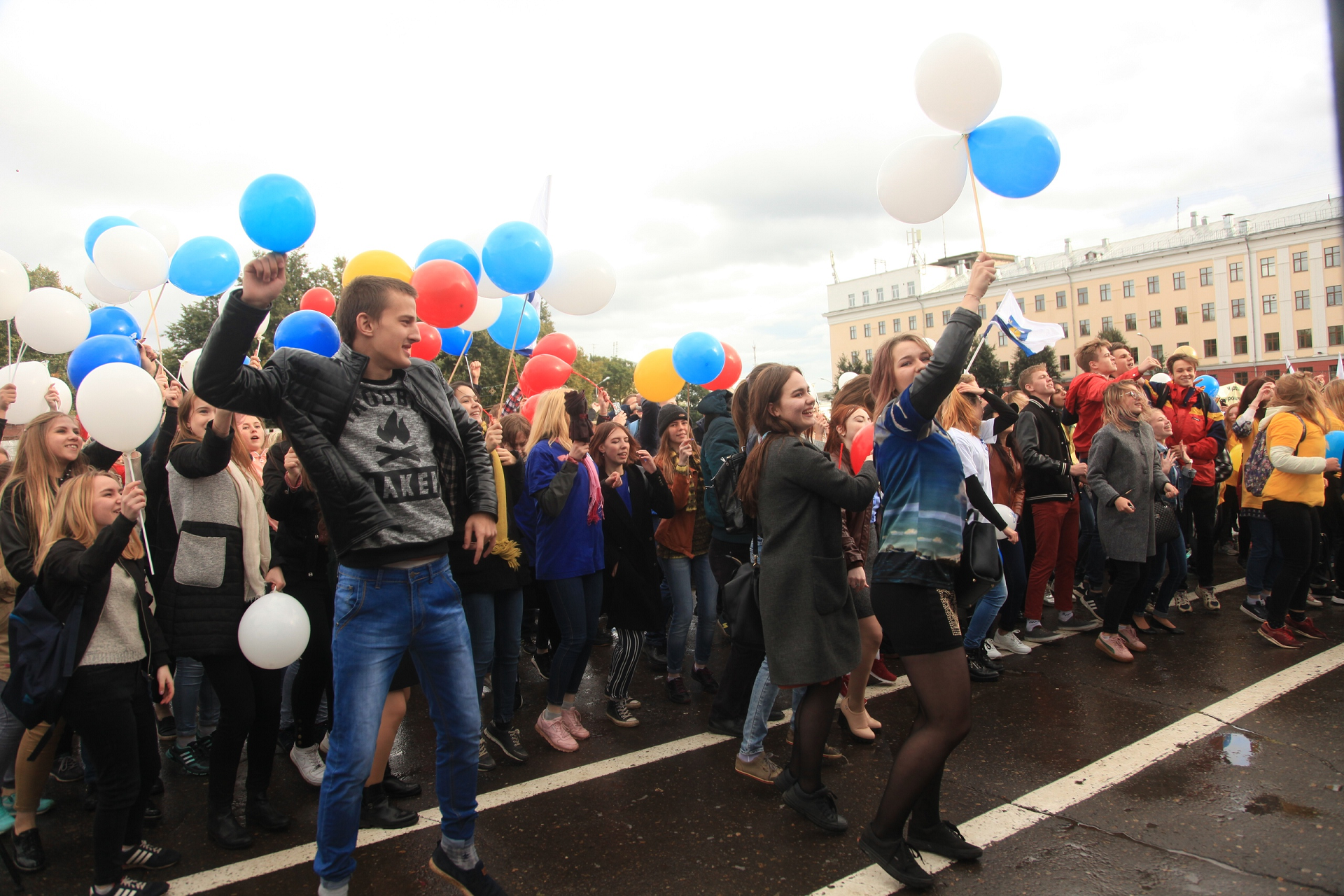 Студентов ВятГУ приглашают принять участие в мероприятиях Дня молодежи