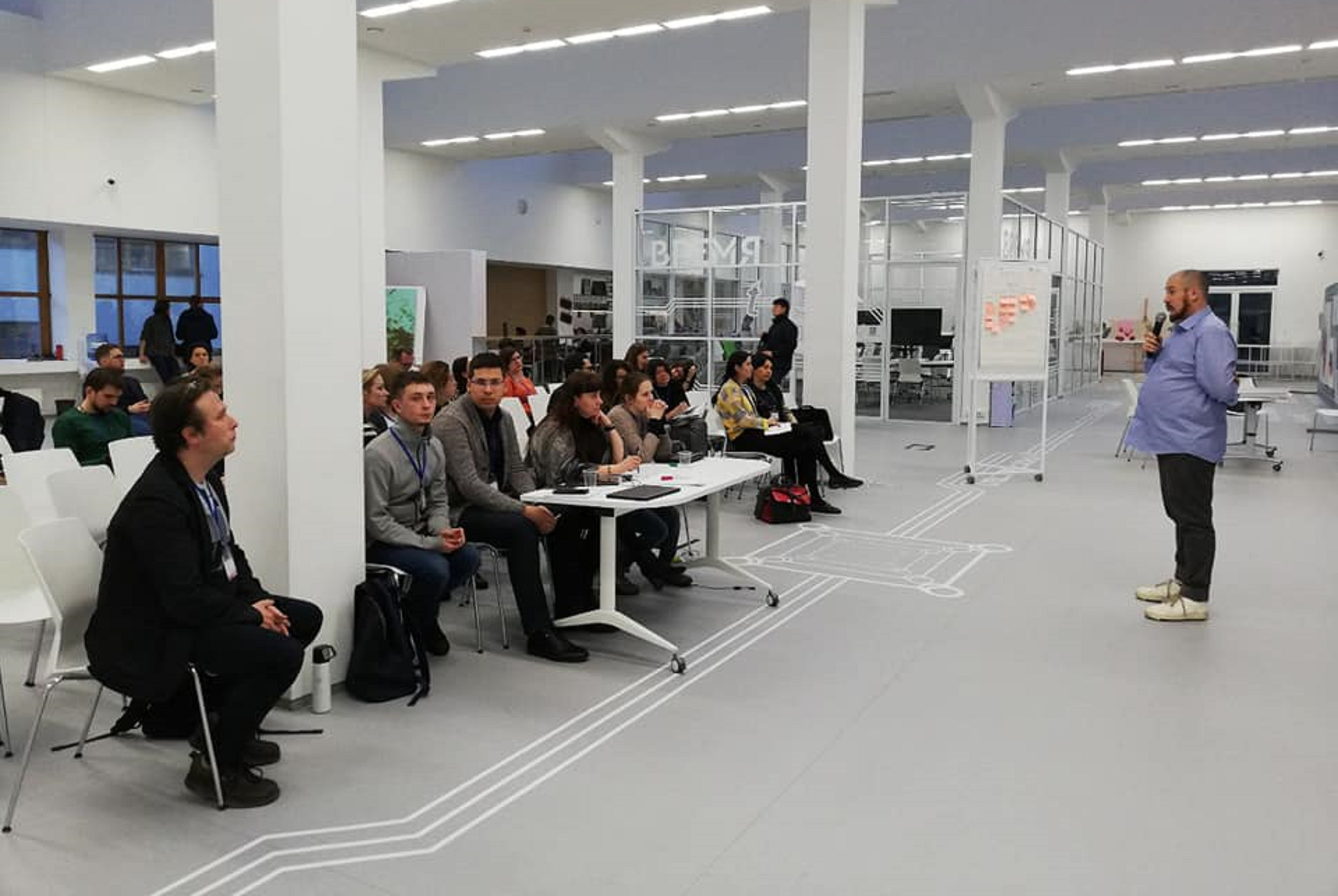 Команда Вятского государственного университета прошла обучение в очной школе Университета 20.35 в Москве