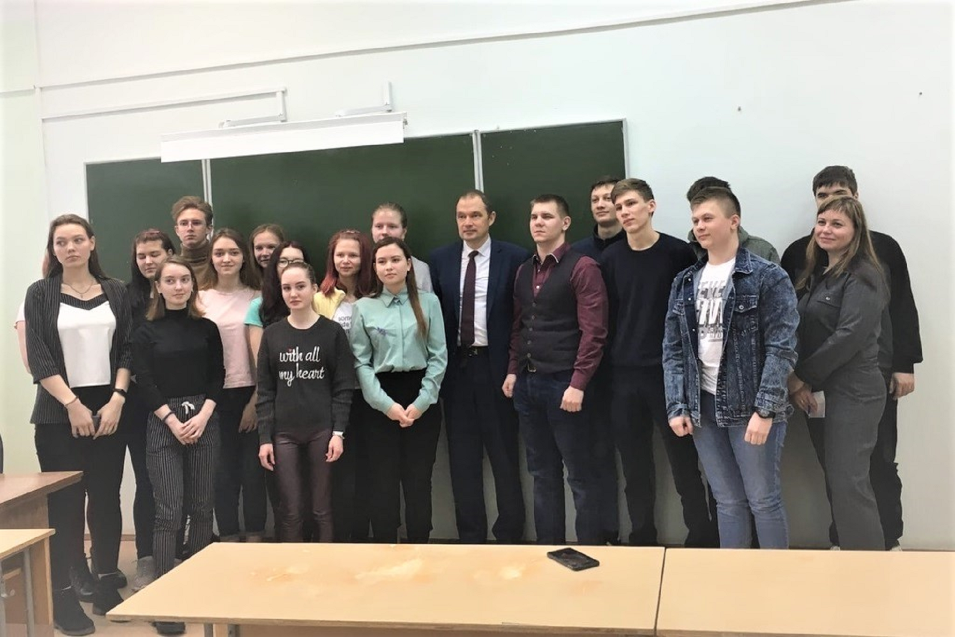 В гостях у студентов ВятГУ побывал министр лесного хозяйства региона Алексей Шургин