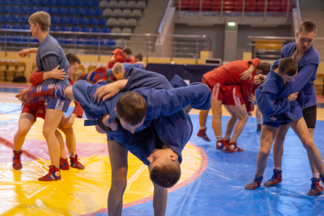 Приглашаем в секцию самбо! - Официальный сайт ВятГУ