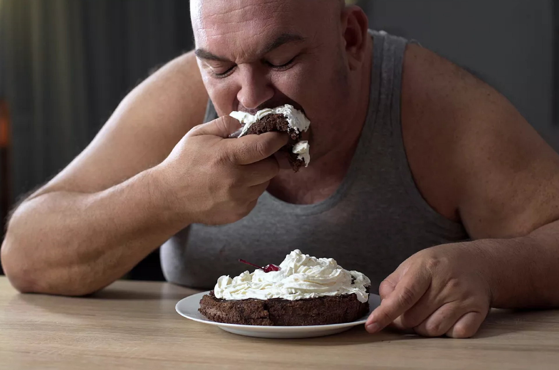 Время ожирения. Ученые уточнили психический механизм пищевой зависимости