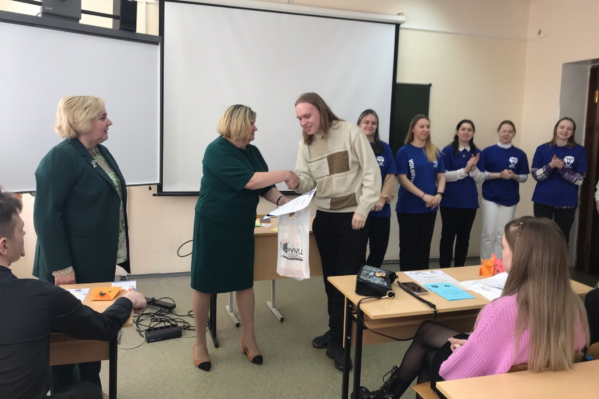 Подведены итоги конкурса «Хочу стать учителем» Подведены итоги конкурса «Хочу стать учителем»