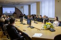 Укрепление межнациональных отношений и противодействие идеологии национализма стало очередной темой на дискуссионной площадке Координационного центра ВятГУ