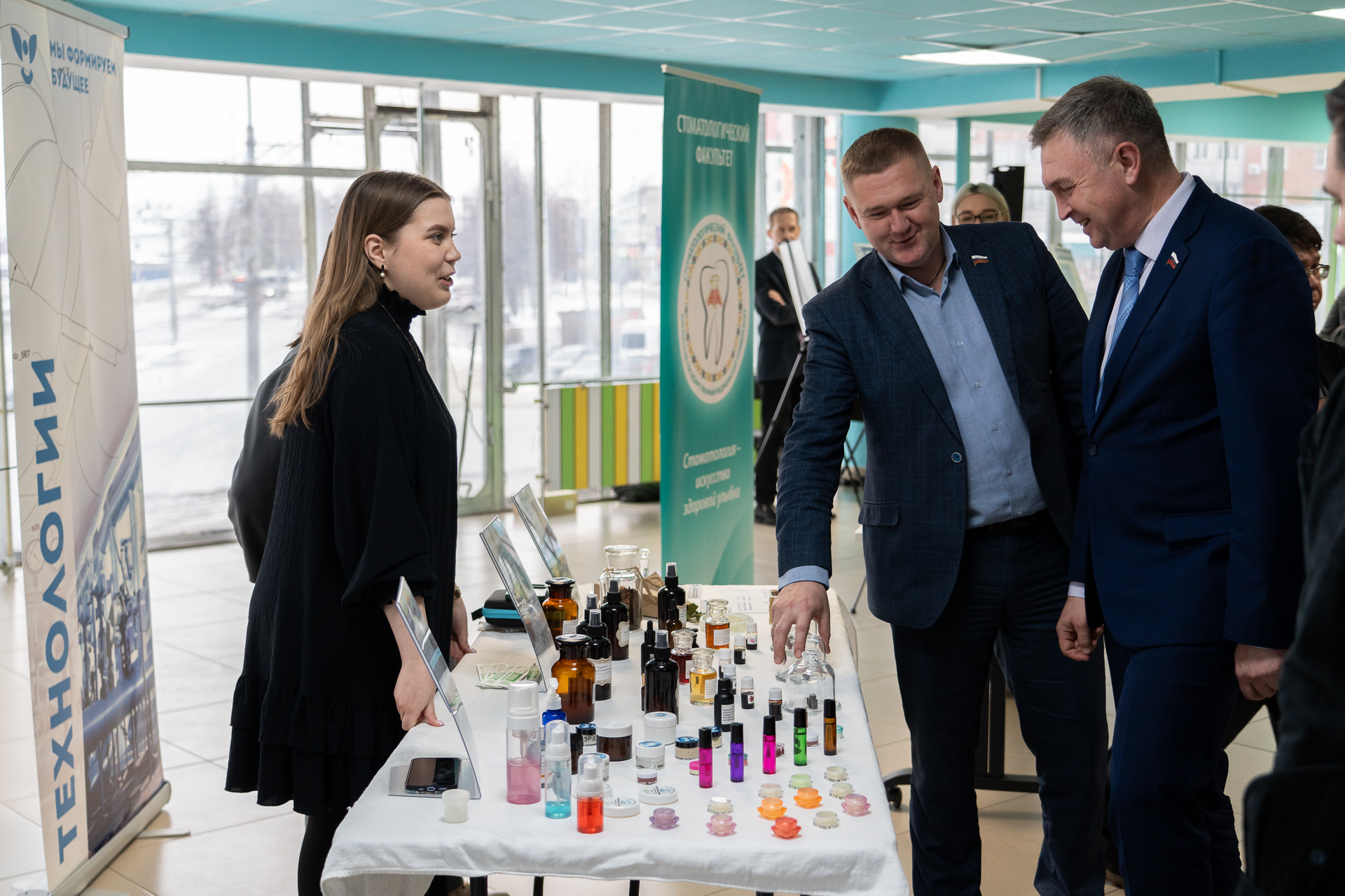 ВятГУ представил наибольшее число разработок на региональной выставке достижений молодых ученых ВятГУ представил наибольшее число разработок на региональной выставке достижений молодых ученых