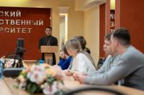 Настоятель храма провел лекцию в ВятГУ, посвященную символу русской воинской славы – Дмитрию Донскому