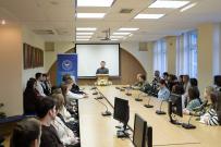 Более 200 студентов кировских вузов приняли участие в мероприятиях Международного межвузовского межрелигиозного форума 2025, проводимых в ВятГУ