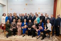 Глава региона вручил выпускникам Президентской программы дипломы о переподготовке