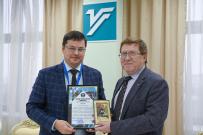 Представители ВятГУ обсудили потенциал музейного пространства в преподавании основ российской государственности с коллегами из других вузов