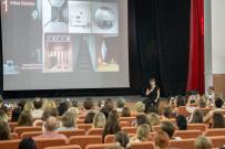 «Общение — самая главная роскошь»: философию современного интерьера обсудили на встрече с Татьяной Фофоновой в ВятГУ