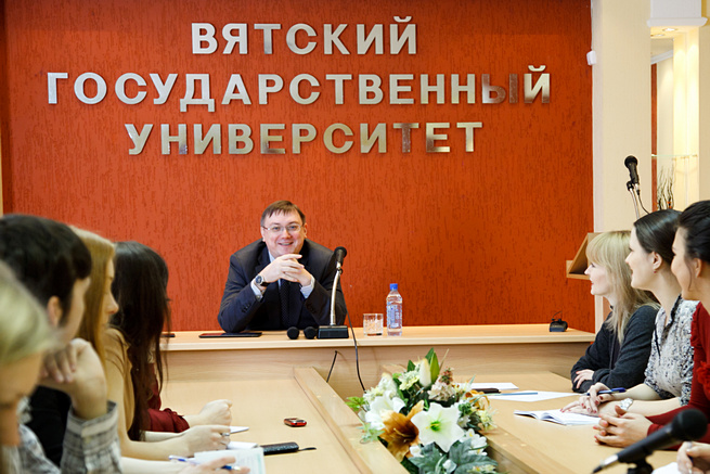 Кузнецов на встрече со слушателями МАГУ