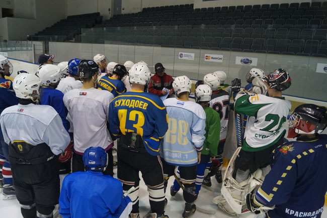 Молодые хоккеисты сборной ВятГУ начали подготовку к Чемпионату области 