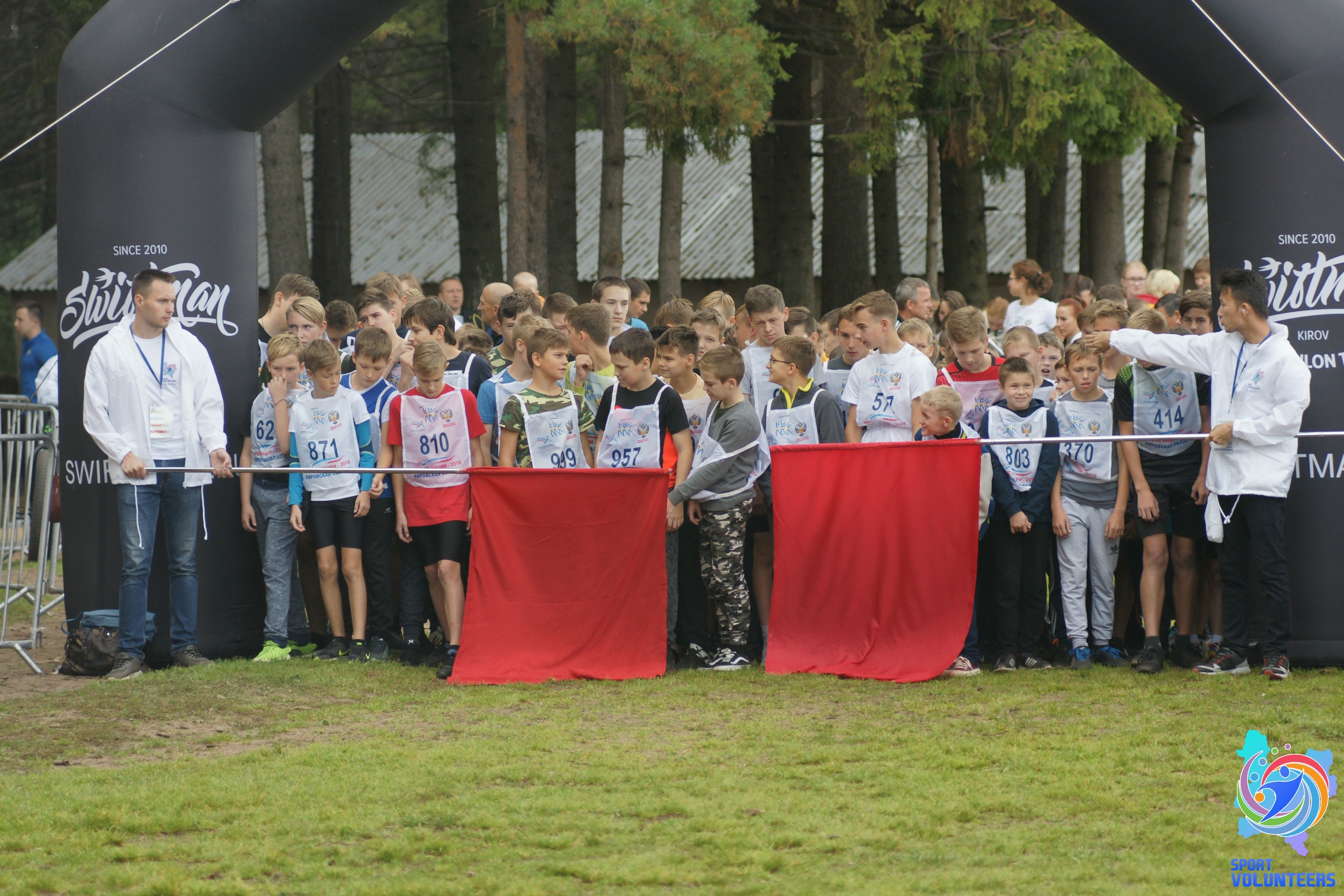 Студенты ВятГУ организовали волонтёрское сопровождение Всероссийского дня бега 