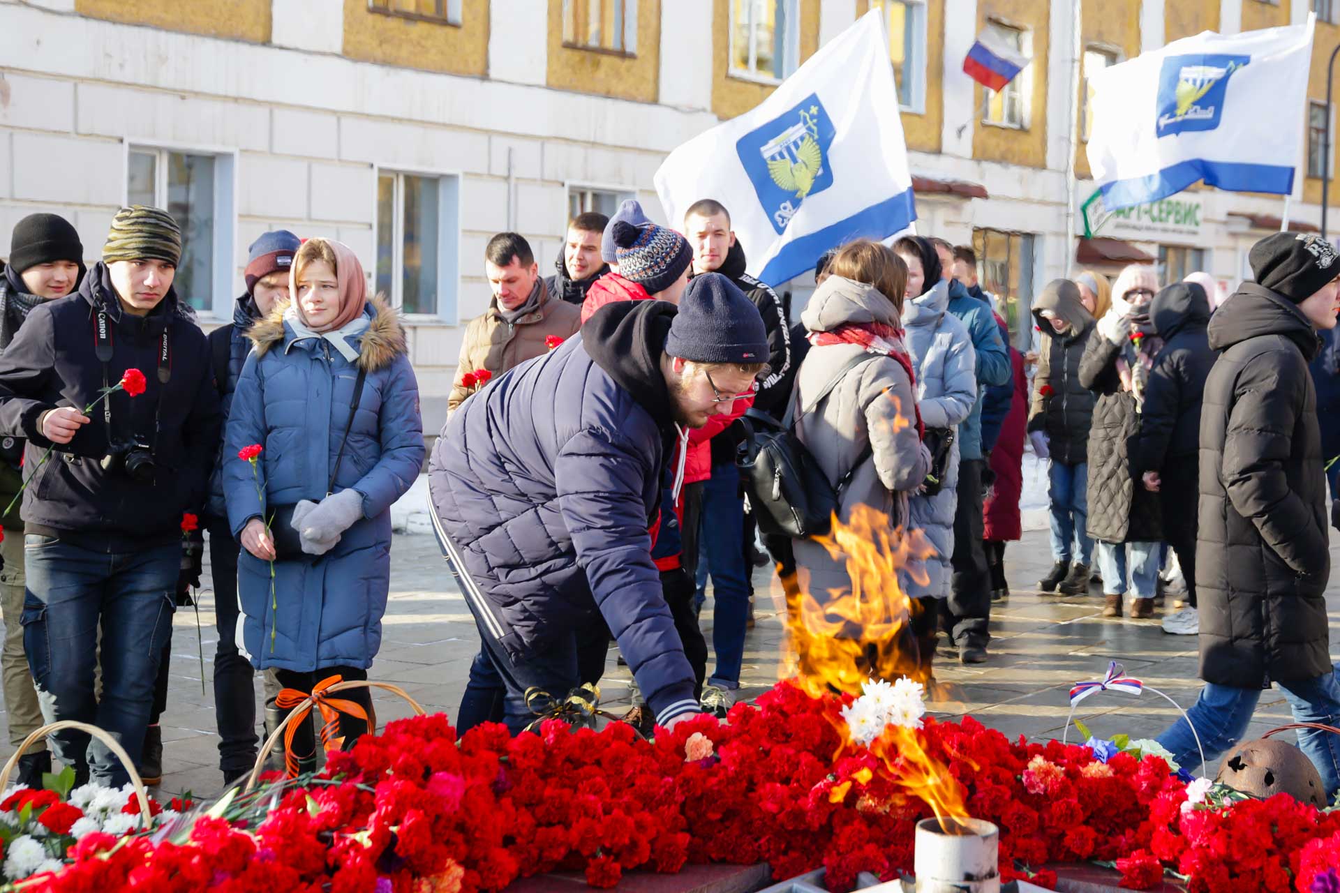 Возложение цветов