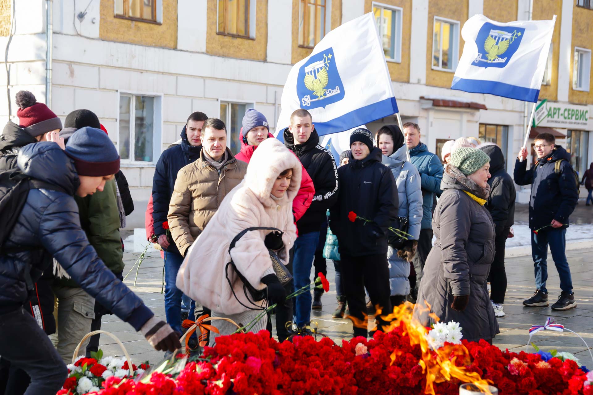 Возложение цветов